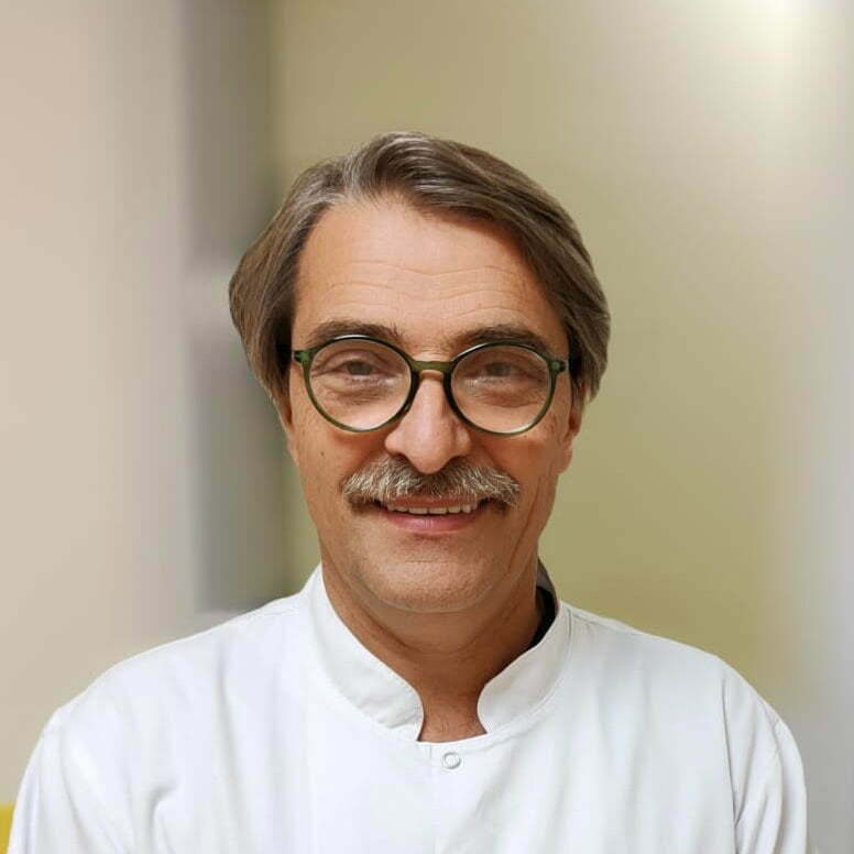 Prof. dr hab. n. med. Maciej Misiołek